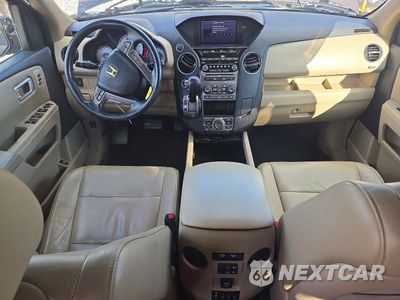Zdjęcie 8 z 13 samochodu: 2012 HONDA PILOT TOURING VIN:5FNYF4H96CB055134 - miniatura
