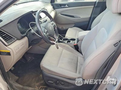 Zdjęcie 7 z 12 samochodu: 2018 HYUNDAI TUCSON VALUE VIN:KM8J3CA25JU730828 - miniatura