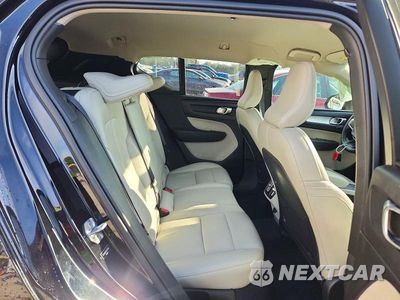 Zdjęcie 10 z 12 samochodu: 2019 VOLVO XC40 T5 MOMENTUM VIN:YV4162UK2K2127296 - miniatura