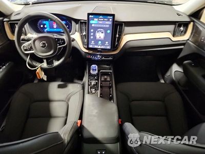 Zdjęcie 8 z 13 samochodu: 2026 VOLVO XC60 PLUS VIN:YV4M12RCXT1325192 - miniatura