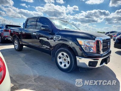Czwarte zdjęcie samochodu z boku: 2017 NISSAN TITAN S VIN:1N6AA1EK3HN522361 - miniatura