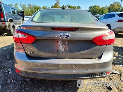 Zdjęcie 6 z 12 samochodu: 2013 FORD FOCUS SE VIN:1FADP3F25DL270200 - miniatura
