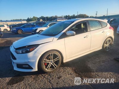 2017 FORD FOCUS ST 1FADP3L9XHL345335 - główne zdjęcie licytacji z USA - miniatura