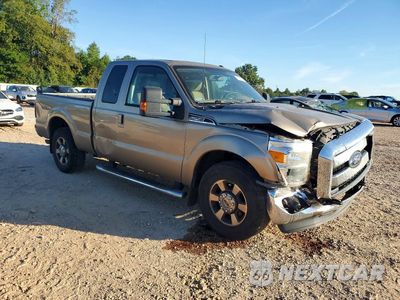 Czwarte zdjęcie samochodu z boku: 2012 FORD F250 SUPER DUTY VIN:1FT7X2A63CEB37157 - miniatura