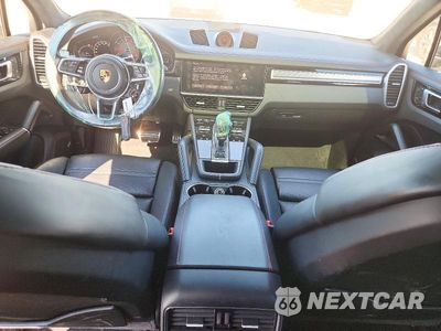 Zdjęcie 8 z 12 samochodu: 2022 PORSCHE CAYENNE GTS VIN:WP1AG2AYXNDA38527 - miniatura