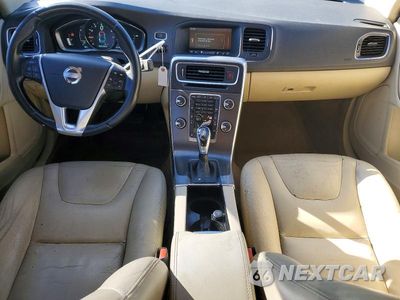 Zdjęcie 8 z 12 samochodu: 2015 VOLVO S60 PREMIER VIN:YV140MFB8F1306281 - miniatura