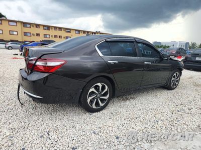 Trzecie zdjęcie samochodu z tyłu: 2017 HONDA ACCORD EXL VIN:1HGCR2F80HA125101 - miniatura