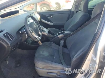 Zdjęcie 7 z 12 samochodu: 2012 TOYOTA PRIUS TWO VIN:JTDKN3DU2C5450457 - miniatura