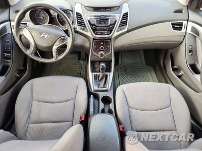 Zdjęcie 8 z 12 samochodu: 2014 HYUNDAI ELANTRA SE VIN:KMHDH4AE1EU096146 - miniatura