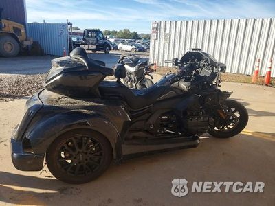 2022 HONDA GL1800 D JH2SC7953NK400158 - główne zdjęcie licytacji z USA - miniatura