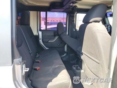 Zdjęcie 11 z 13 samochodu: 2017 JEEP WRANGLER UNLIMITED SPORT VIN:1C4BJWDG2HL589384 - miniatura