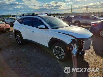 Czwarte zdjęcie samochodu z boku: 2025 HYUNDAI TUCSON SEL CONVENIENCE VIN:KM8JCDD11SU392757 - miniatura