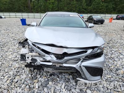 Piąte zdjęcie samochodu w środku: 2024 TOYOTA CAMRY XSE VIN:4T1K61AK4RU882756 - miniatura