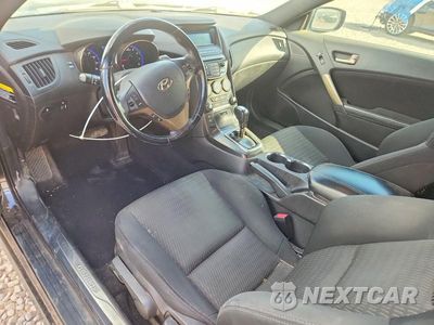 Zdjęcie 8 z 12 samochodu: 2013 HYUNDAI GENESIS COUPE 2.0T VIN:KMHHT6KD4DU086582 - miniatura