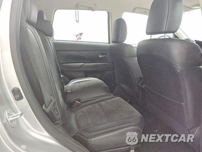 Zdjęcie 11 z 14 samochodu: 2019 MITSUBISHI OUTLANDER SE VIN:JA4AZ3A36KJ001973 - miniatura