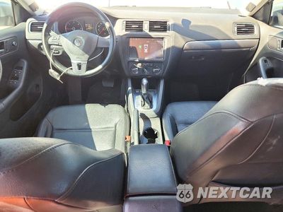 Zdjęcie 8 z 12 samochodu: 2014 VOLKSWAGEN JETTA TDI VIN:3VWLL7AJ3EM273889 - miniatura