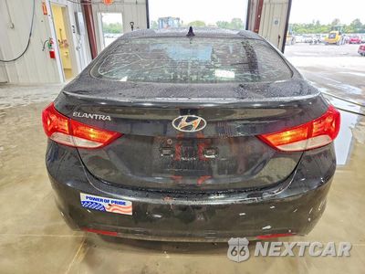 Zdjęcie 6 z 12 samochodu: 2013 HYUNDAI ELANTRA GLS VIN:5NPDH4AE6DH427381 - miniatura