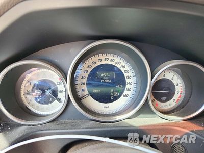Zdjęcie 9 z 13 samochodu: 2015 MERCEDES-BENZ E 350 4MATIC VIN:WDDHF8JB4FB112206 - miniatura