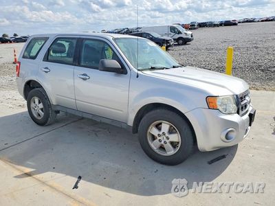 Czwarte zdjęcie samochodu z boku: 2012 FORD ESCAPE XLS VIN:1FMCU0C79CKC00454 - miniatura