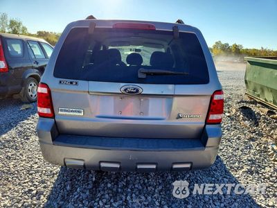 Zdjęcie 6 z 12 samochodu: 2008 FORD ESCAPE HEV VIN:1FMCU49H38KE10238 - miniatura