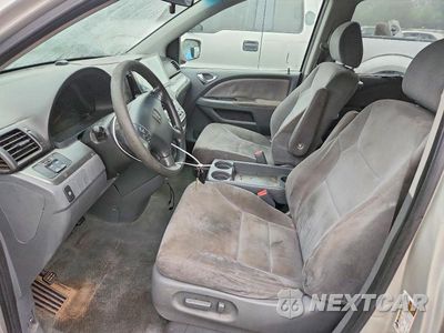 Zdjęcie 7 z 14 samochodu: 2007 HONDA ODYSSEY EX VIN:5FNRL38427B060672 - miniatura