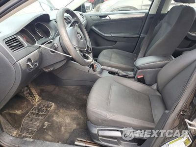 Zdjęcie 7 z 12 samochodu: 2015 VOLKSWAGEN JETTA SE VIN:3VWD17AJ1FM239297 - miniatura