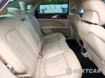 Zdjęcie 10 z 12 samochodu: 2017 LINCOLN MKZ VIN:3LN6L5CC2HR664649 - miniatura