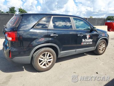 Trzecie zdjęcie samochodu z tyłu: 2014 KIA SORENTO LX VIN:5XYKT3A64EG459568 - miniatura