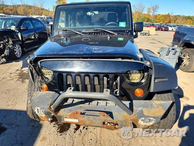 Piąte zdjęcie samochodu w środku: 2012 JEEP WRANGLER UNLIMITED SAHARA VIN:1C4BJWEG9CL133325 - miniatura