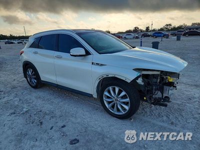 Czwarte zdjęcie samochodu z boku: 2019 INFINITI QX50 ESSENTIAL VIN:3PCAJ5M10KF112500 - miniatura