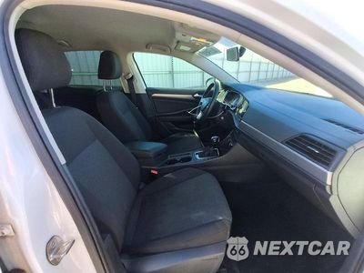 Zdjęcie 13 z 13 samochodu: 2019 VOLKSWAGEN JETTA S VIN:3VWC57BU3KM275429 - miniatura