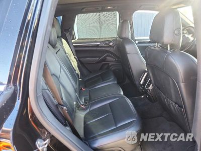 Zdjęcie 11 z 13 samochodu: 2014 PORSCHE CAYENNE VIN:WP1AA2A29ELA05814 - miniatura