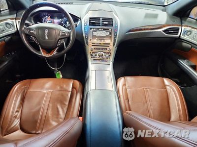 Zdjęcie 8 z 12 samochodu: 2019 LINCOLN MKZ RESERVE II VIN:3LN6L5FC9KR616990 - miniatura