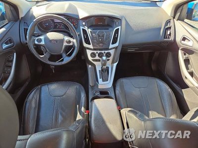Zdjęcie 8 z 12 samochodu: 2014 FORD FOCUS SE VIN:1FADP3F22EL309004 - miniatura