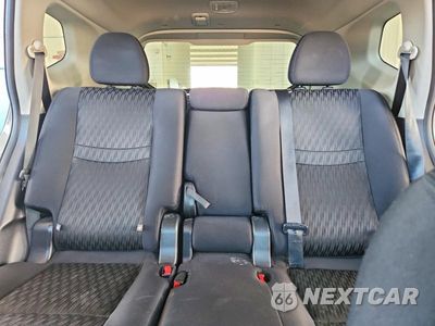 Zdjęcie 10 z 13 samochodu: 2018 NISSAN ROGUE S VIN:5N1AT2MT6JC827475 - miniatura