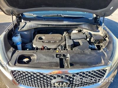 Zdjęcie 12 z 13 samochodu: 2017 KIA SORENTO LX VIN:5XYPGDA31HG267356 - miniatura