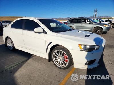 Czwarte zdjęcie samochodu z boku: 2010 MITSUBISHI LANCER EVOLUTION GSR VIN:JA32W8FV6AU030217 - miniatura