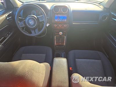 Zdjęcie 8 z 13 samochodu: 2015 JEEP PATRIOT SPORT VIN:1C4NJPBBXFD204218 - miniatura