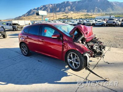 Czwarte zdjęcie samochodu z boku: 2014 FORD FOCUS SE VIN:1FADP3K28EL326444 - miniatura