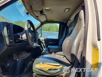 Zdjęcie 7 z 12 samochodu: 2006 CHEVROLET C7500 C7C042 VIN:1GBK7C1326F410419 - miniatura