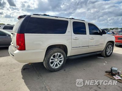 Trzecie zdjęcie samochodu z tyłu: 2013 GMC YUKON XL C1500 SLT VIN:1GKS1KE07DR142605 - miniatura