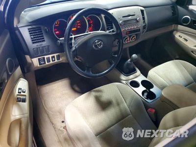 Zdjęcie 8 z 12 samochodu: 2005 TOYOTA TACOMA BASE VIN:5TEUX42N05Z115346 - miniatura