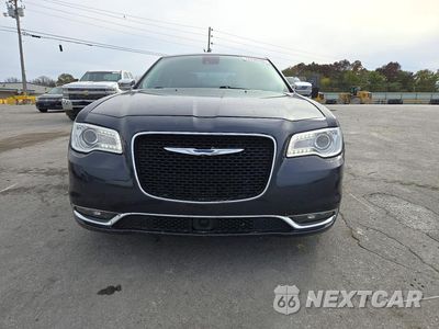 Piąte zdjęcie samochodu w środku: 2017 CHRYSLER 300C VIN:2C3CCAEG2HH586454 - miniatura