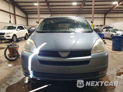 Piąte zdjęcie samochodu w środku: 2004 TOYOTA SIENNA XLE 7 PASSENGER VIN:5TDZA22C44S113881 - miniatura