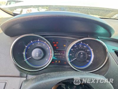 Zdjęcie 9 z 12 samochodu: 2011 HYUNDAI SONATA GLS VIN:5NPEB4AC2BH052901 - miniatura