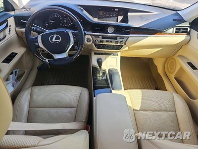 Zdjęcie 8 z 12 samochodu: 2015 LEXUS ES 350 VIN:JTHBK1GGXF2166601 - miniatura