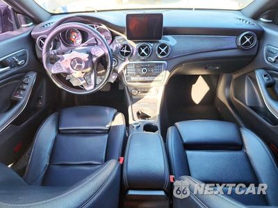 Zdjęcie 8 z 13 samochodu: 2018 MERCEDES-BENZ CLA 250 4MATIC VIN:WDDSJ4GB7JN559365 - miniatura