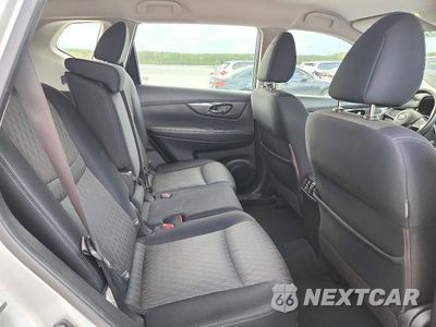Zdjęcie 11 z 13 samochodu: 2017 NISSAN ROGUE S VIN:JN8AT2MV9HW261721 - miniatura