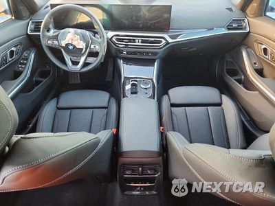 Zdjęcie 8 z 12 samochodu: 2024 BMW 330I VIN:3MW69FF07R8E11793 - miniatura
