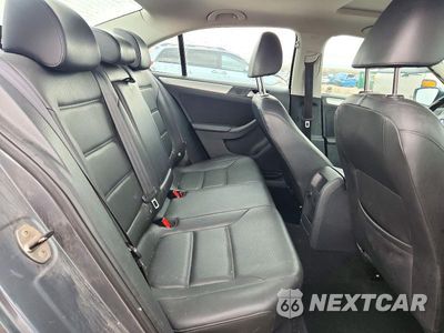 Zdjęcie 10 z 12 samochodu: 2014 VOLKSWAGEN JETTA SE VIN:3VWD17AJXEM375295 - miniatura